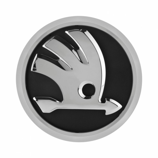 Автологотип шильдик емблема Шкода Skoda чорна з хромом нового зразка 5JD853621A 80мм Emblems163592