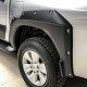 Расширители колесных арок Toyota Hilux 2017- c бризговиками AirDesign TO03A10