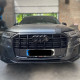Автологотип черная эмблема Audi Q7 2015- Black Edition в решетку радиатора 4M0071801