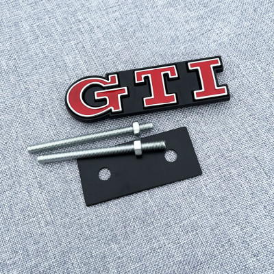 Автологотип шильдик эмблема надпись VW Volkswagen GTI в радиаторную решетку красный хром 5G0853679AF/AG