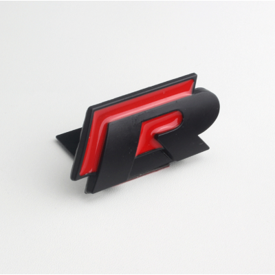 Автологотип шильдик емблема напис VW Volkswagen R-line в решітку радіатора червоний - чорний мат