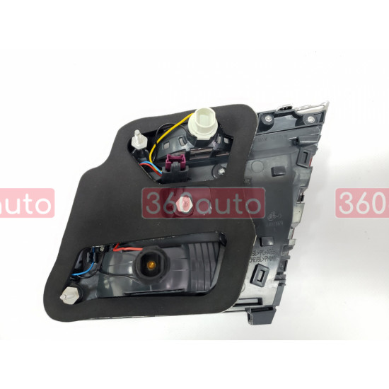 Альтернативная оптика задняя на BMW 7 F01 2012-2015 Restal BMWF01-152