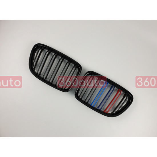 Решітка радіатора на BMW X1 E84 2012-2015 чорний глянець М стиль BMW-E84113