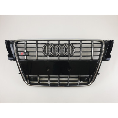 Решетка радиатора на Audi A5 2009-2011 черная с хромом стиль S-Line A5-S101