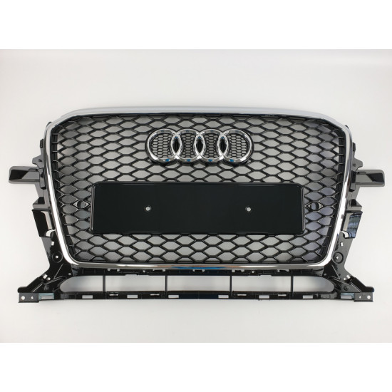 Решітка радіатора на Audi Q5 2012-2016 чорна з хромом стиль RS Q5-RS132