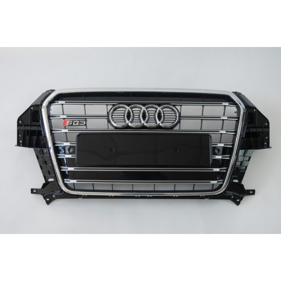 Решітка радіатора на Audi Q3 2011-2014 чорна з хромом стиль S-Line Q3-S131