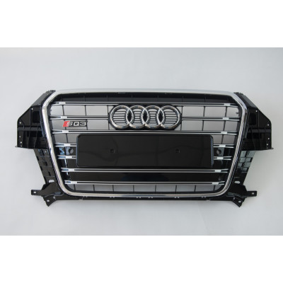 Решітка радіатора на Audi Q3 2011-2014 чорна з хромом в стилі S-Line Restal Q3-S131