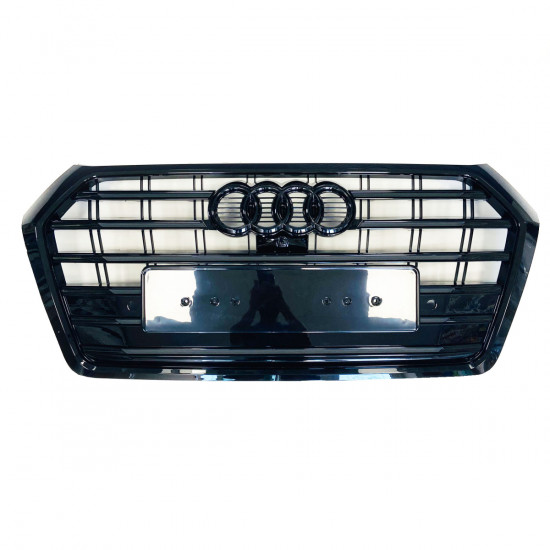 Решетка радиатора на Audi Q5 2016-2020 в стиле SQ5 Black