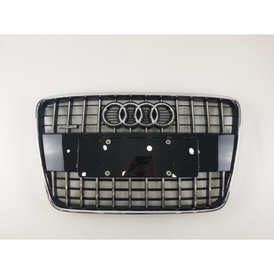 Решетка радиатора на Audi Q7 2009-2015 черная с хромом стиль S-Line Q7-S141