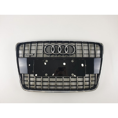Решітка радіатора на Audi Q7 2009-2015 чорна з хромом в стилі S-Line Restal Q7-S141