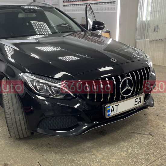 Решітка радіатора на Mercedes C-class W205 2014-2018 GT чорна з хромом MB-W205175