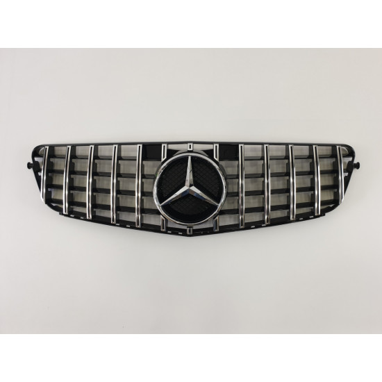 Решетка радиатора на Mercedes C-class W204 2007-2014 GT черная с хромом MB-W204063