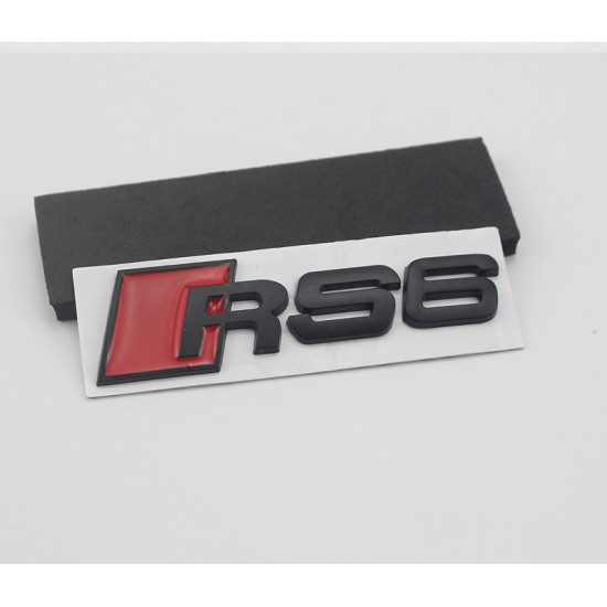 Автологотип шильдик емблема напис Audi RS6 red black на кришку багажника матова