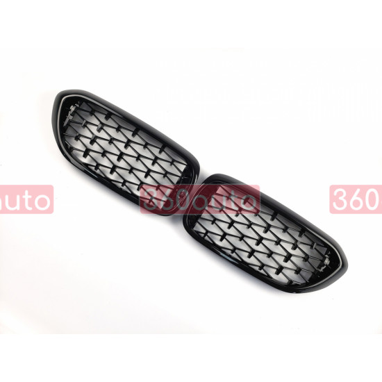 Решетка радиатора на BMW 5 G30, G31 2017- Diamond черная BMW-G301726