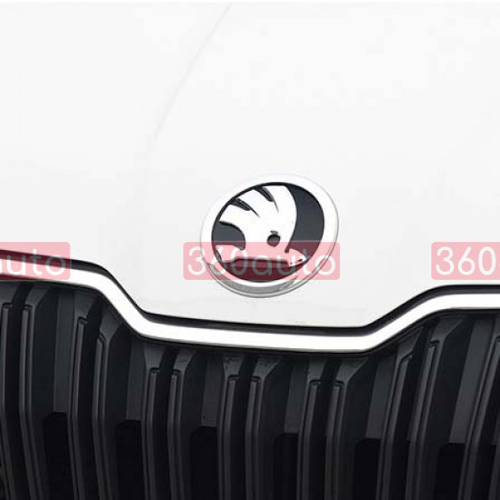 Автологотип емблема Skoda Roomster 2006-2015 на капот чорна з хромом