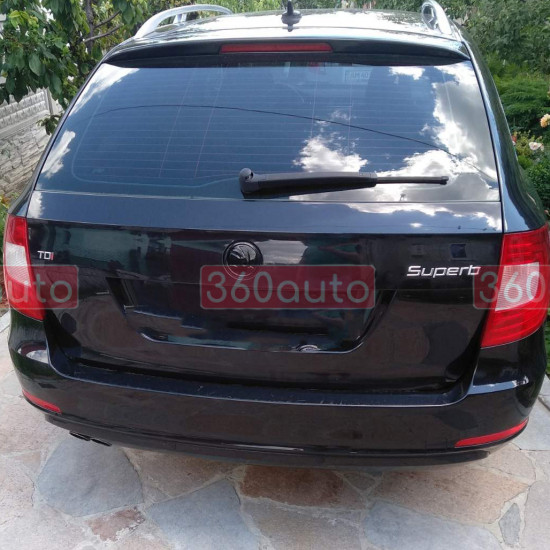 Автологотип эмблема Skoda Octavia A7 2014 - черная на крышку багажника