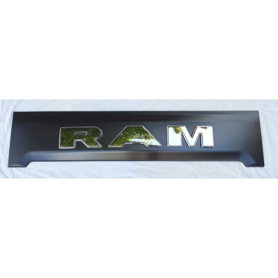 Dodge Ram 1500 Classic 2009+ накладка на задний борт KRN