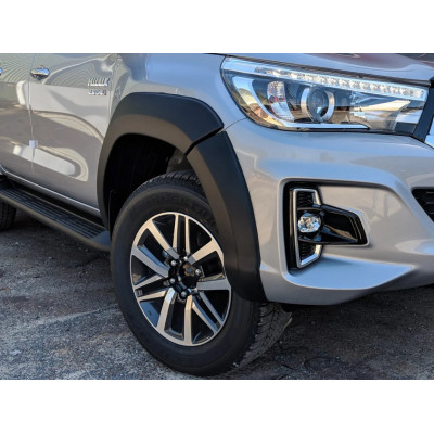 Hilux 2018-20 Toyota расширители арок (EGR) OE Style