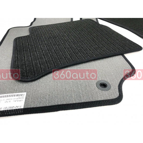 Текстильні килимки для Mercedes E-class W212 2009-, CLS-class C218 11- репсові