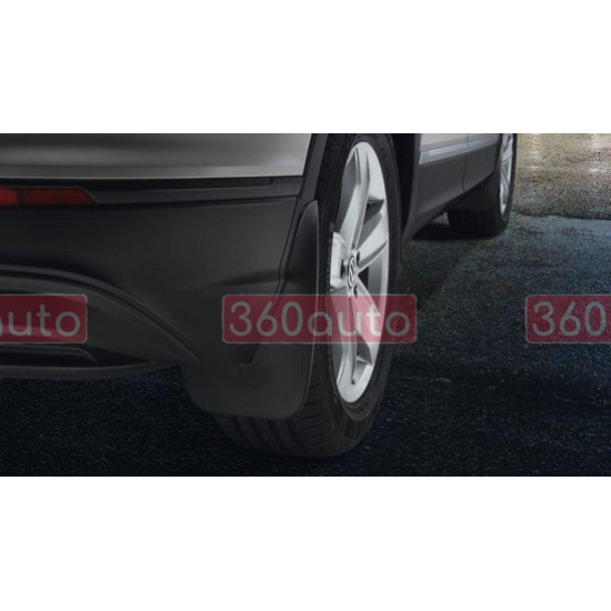 Брызговики на Volkswagen Tiguan 2016- задние VAG 5NA075101