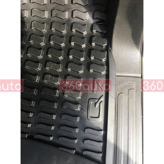 Коврики Audi Q7 2006-2015 передние VAG 4L1061501041