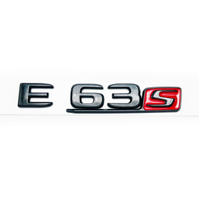 Автологотип шильдик эмблема надпись Mercedes E63s black red глянец