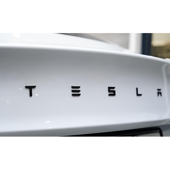 Автологотип шильдик эмблема надпись Tesla Performance Black черный матовый 50см