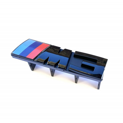 Автологотип шильдик эмблема надпись BMW M3 Black Shadow Edition в решетку радиатора