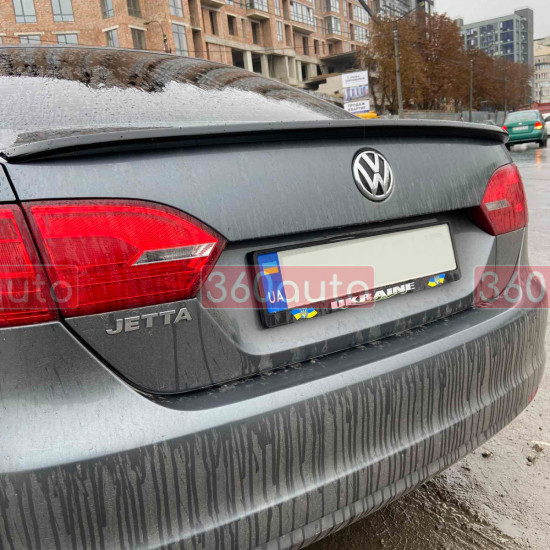 Спойлер на Volkswagen Jetta 2010-2017 грунтованный под покраску