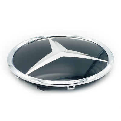 Емблема в решітку радіатора Mercedes GLS X166 2015-2019 A0008880111