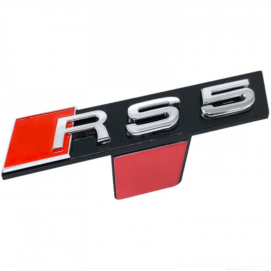 Автологотип шильдик емблема напис Audi RS5 в решітку радіатора хром на платформі