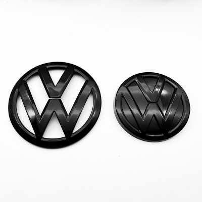 Автологотип емблема Volkswagen Golf 7 чорний глянець в решітку радіатора +на кришку багажника