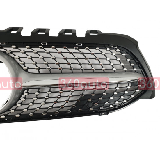 Решетка радиатора Silver (без места под камеру) Diamond на Mercedes A-Class W177 2018-2022
