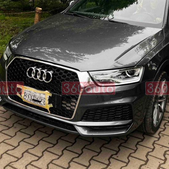 Решетка радиатора Chrome Black (в стиле RSQ3) на Audi Q3 2014-2018