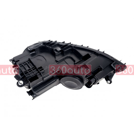 Передние фары (Xenon) 9pin на Volkswagen Jetta 2010-2015