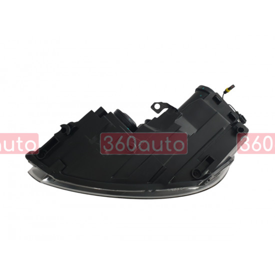 Передние фары (Xenon GTI) Black на Volkswagen Golf VI 2008-2012