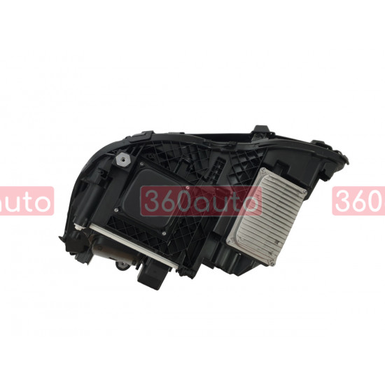 Передние фары LED ( апгрейд из галогена ) на Mercedes E-Class W212 2013-2016.