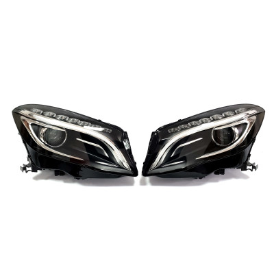 Передние фары (Bi-Xenon) без блоков на Mercedes GLA-Class X156 2013-2017