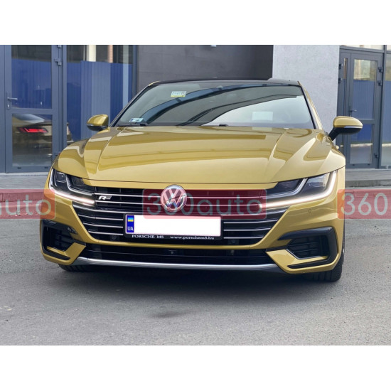 Передний бампер (стиль R-Line) на Volkswagen Arteon 2017-2020