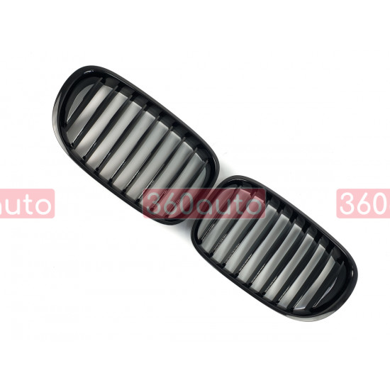 Ноздры Черный глянец ( 1 Bar ) V1 на BMW 7 F01, F02 2008-2015