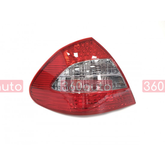 Задние фонари (Avantgarde) на Mercedes-Benz E-Class W211 2007-2009 года