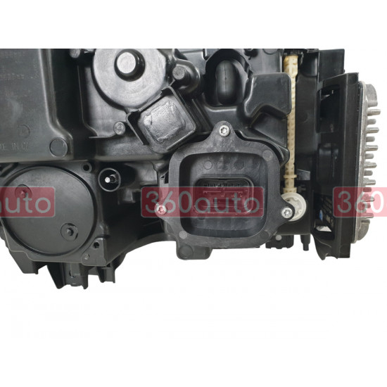 Передние фары (в стиле LCI Laser) V4 на BMW 5 Series G30/G31 2017-2020 года