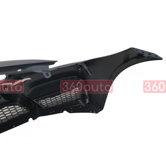 Комплект обвесов (стиль M4 F82) на BMW 4 Series F32/F33 2013-2020 года