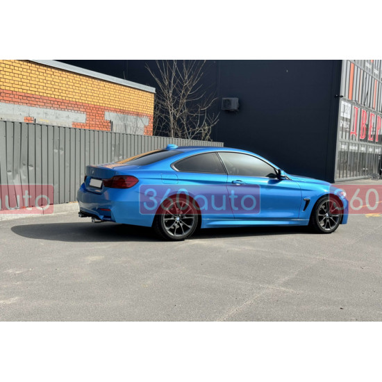Комплект обвесов (стиль M4 F82) на BMW 4 Series F32/F33 2013-2020 года
