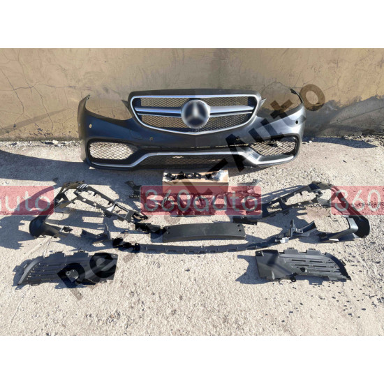 Передний бампер (стиль E63 AMG) на Mercedes-Benz E-Class W212 2013-2016 года