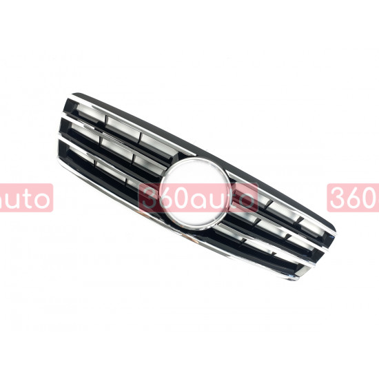 Решетка радиатора CL Black на Mercedes-Benz C-Class W203 2000-2007 года