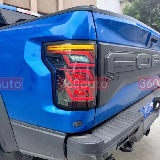 Задние фонари на Ford F-150 2014-2020 черные LED стиль 3L