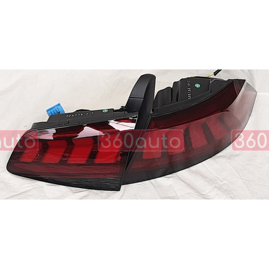 Задние фонари на Volkswagen Passat B8 2014-2020 Sedan LED красный стиль CP