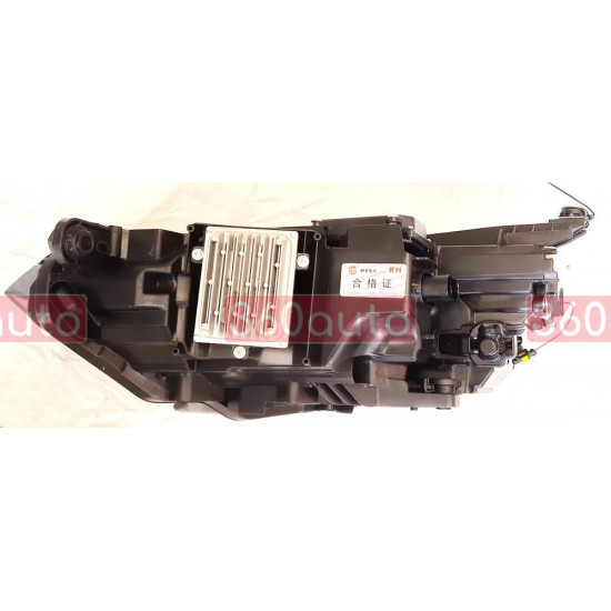 Передние фары на Volkswagen Passat B8 2014-FULL LED вместо штатных галогеновых фар