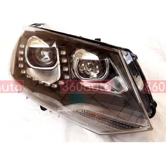 Передние фары на Volkswagen Touareg 2010-2014 Xenon взамен галогена